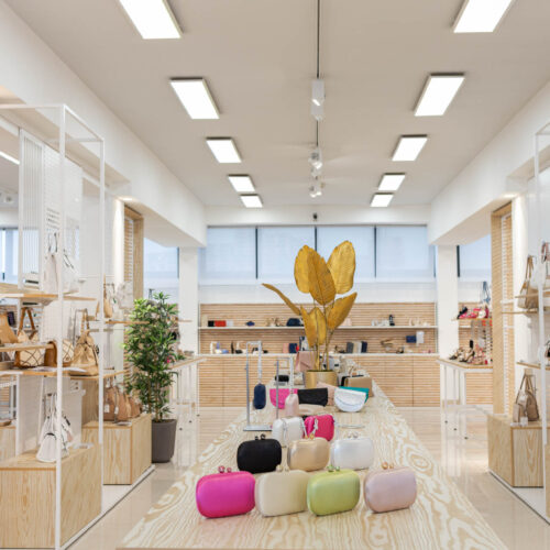 Ellegroup stockservice showroom wholesaler